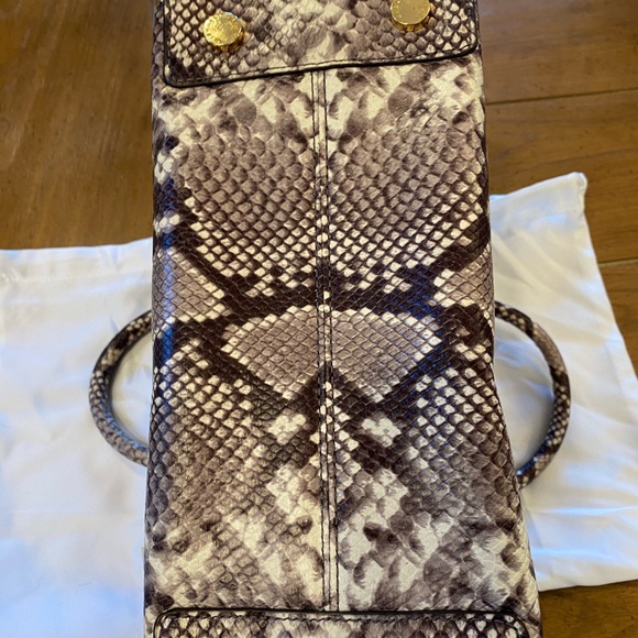 Michael Kors animal print satchel - Picture 5 of 5